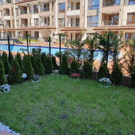 Sarafovo Sea Star Apartment Burgas Ngoại thất bức ảnh